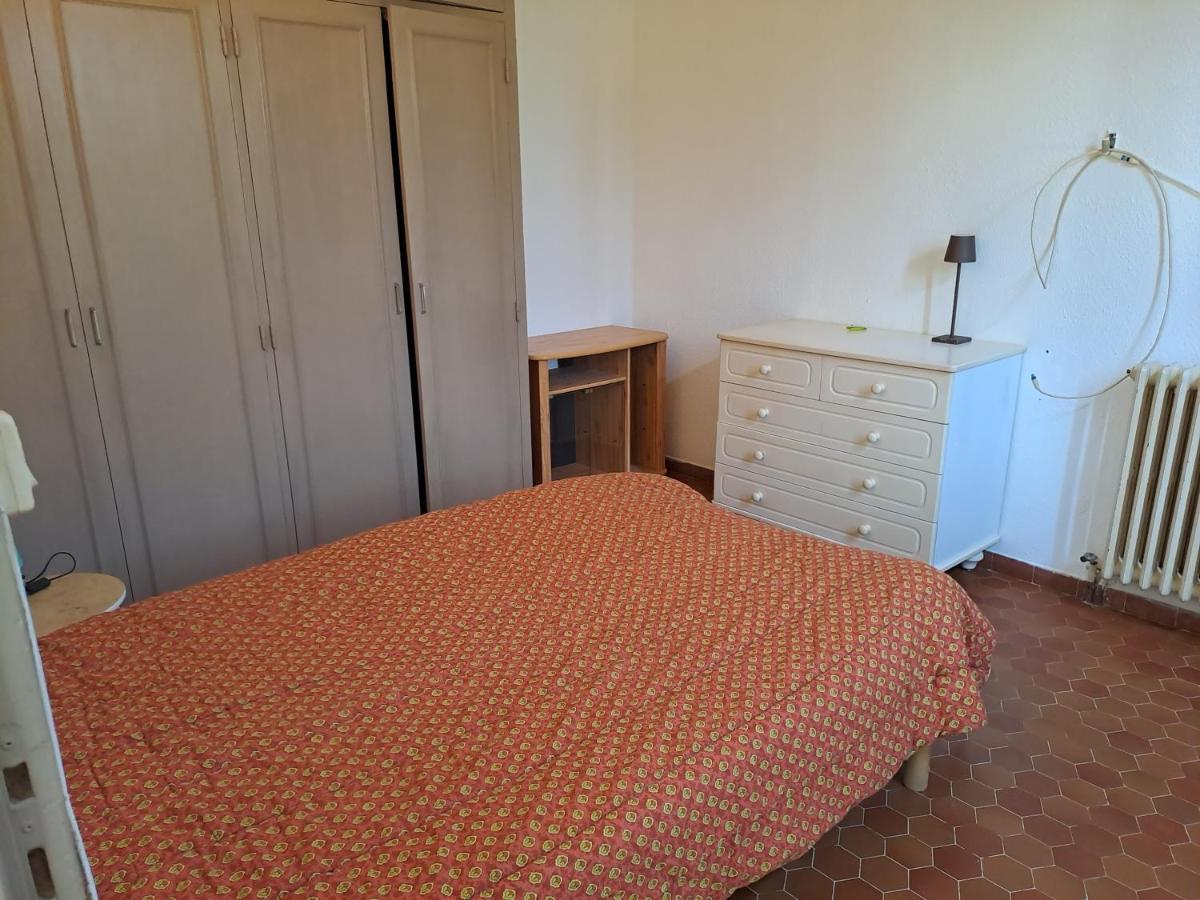 Chez Mamie 2 Apartment Maussane-les-Alpilles Exterior photo